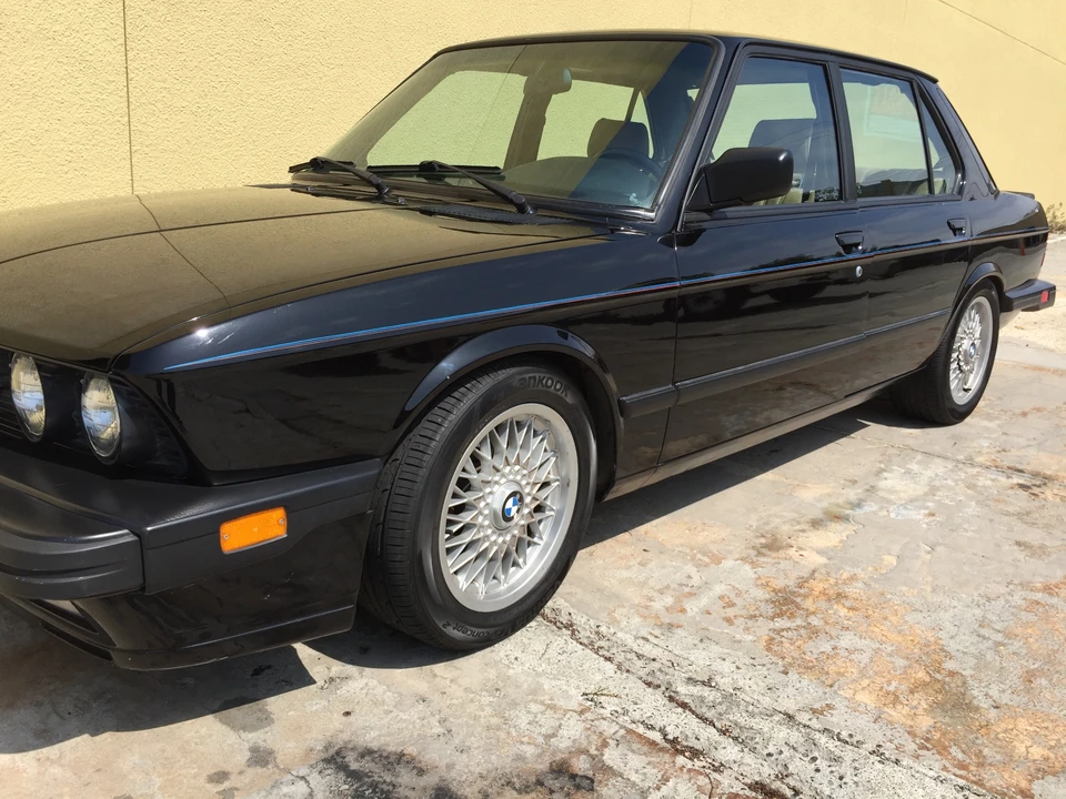 1988 BMW E28 M5 - Image 20 of 31