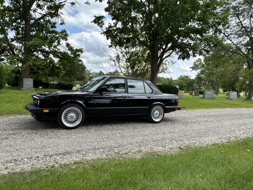 1988 BMW E28 M5 - Image 2 of 31