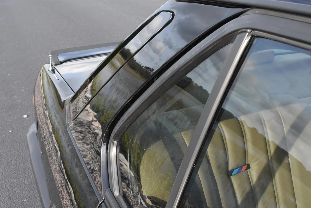 1988 BMW E28 M5 - Image 27 of 31
