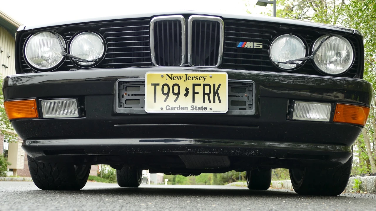1988 BMW E28 M5 - Image 19 of 31