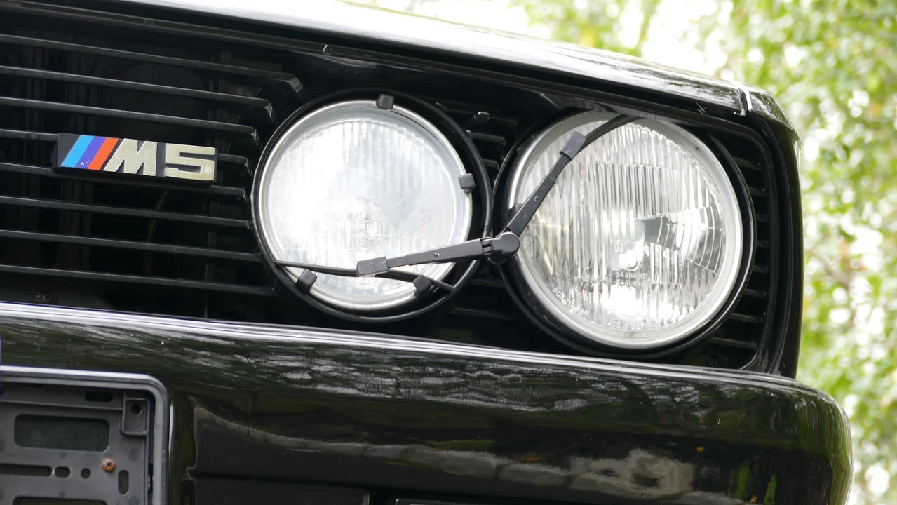 1988 BMW E28 M5 - Image 26 of 31