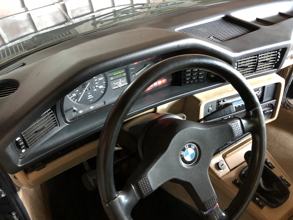1988 BMW E28 M5 - Image 25 of 31