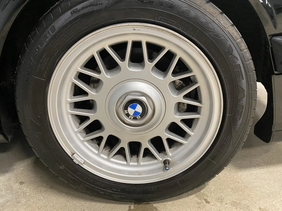 1988 BMW E28 M5 - Image 24 of 31