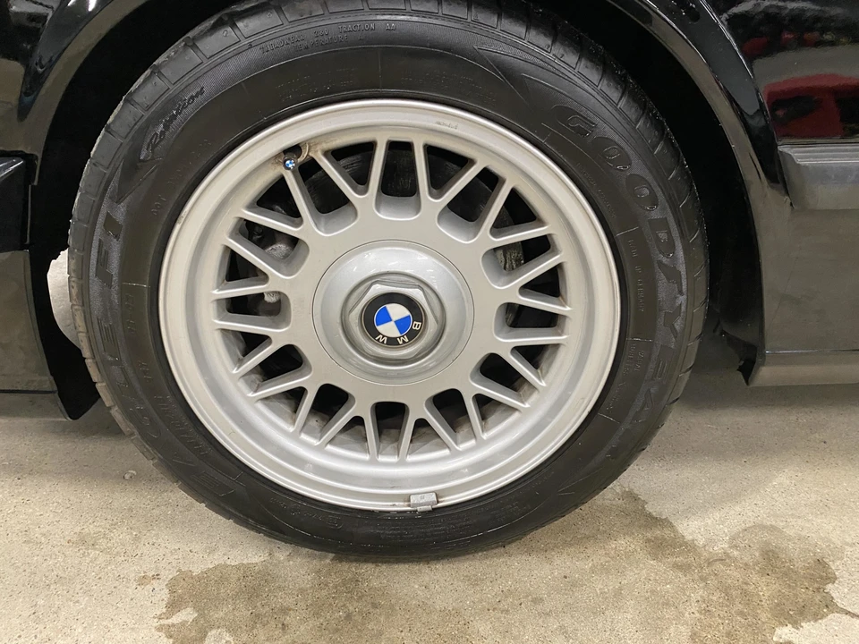 1988 BMW E28 M5 - Image 25 of 31
