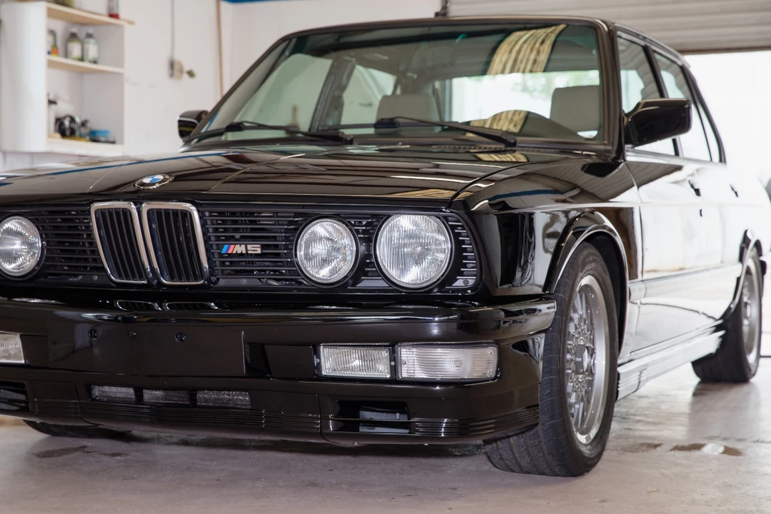 1988 BMW E28 M5 - Image 14 of 31