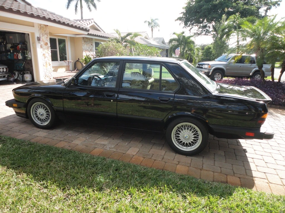 1988 BMW E28 M5 - Image 4 of 31