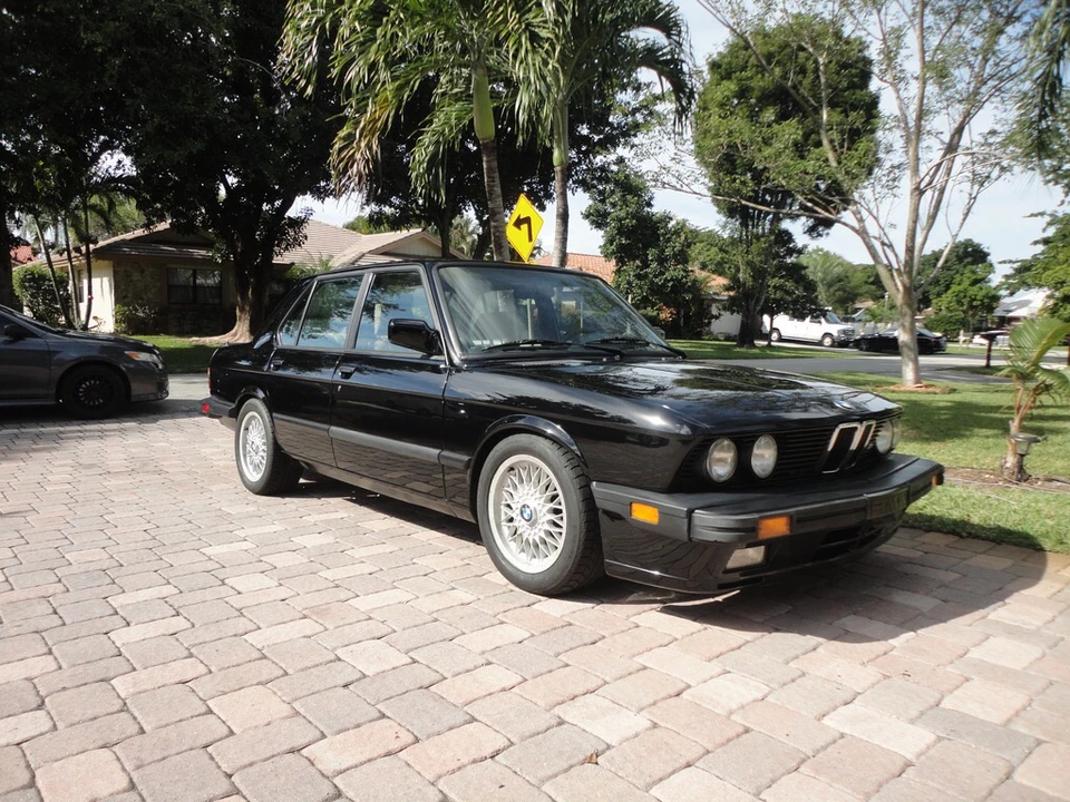 1988 BMW E28 M5 - Image 2 of 31