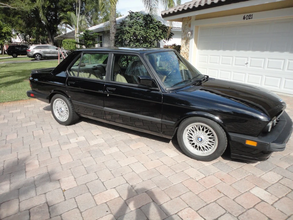 1988 BMW E28 M5 - Image 8 of 31