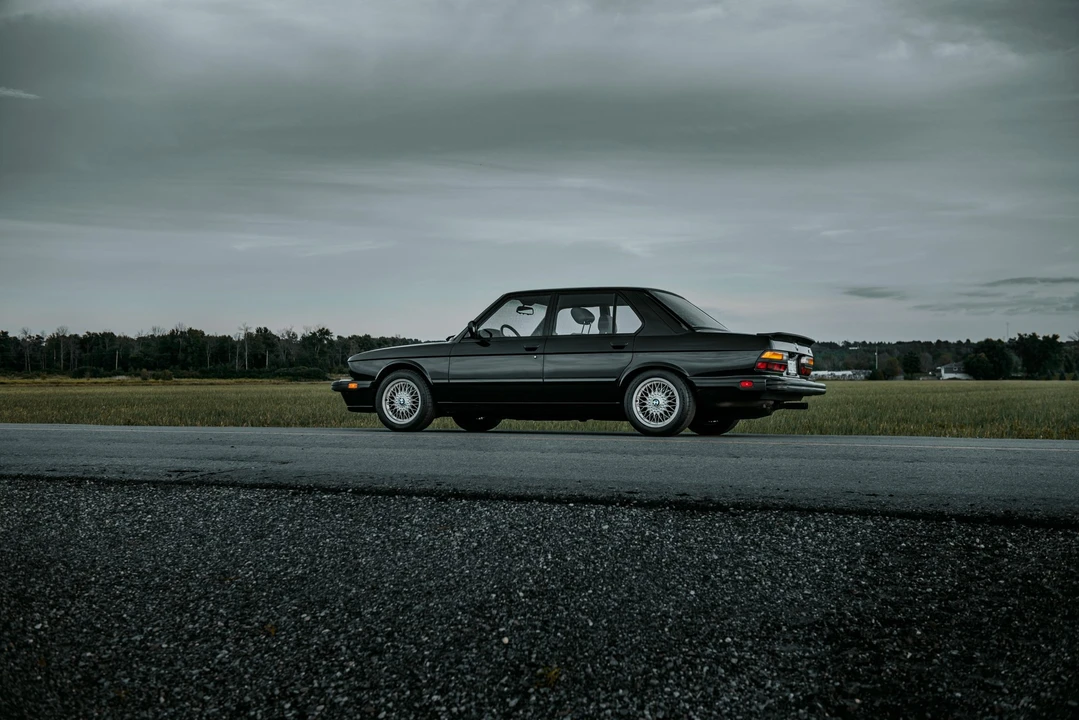 1988 BMW E28 M5 - Image 5 of 31