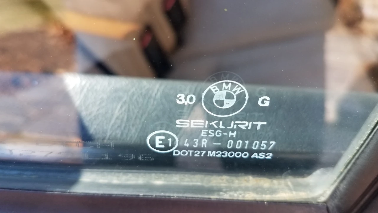 1988 BMW E28 M5 - Image 30 of 31