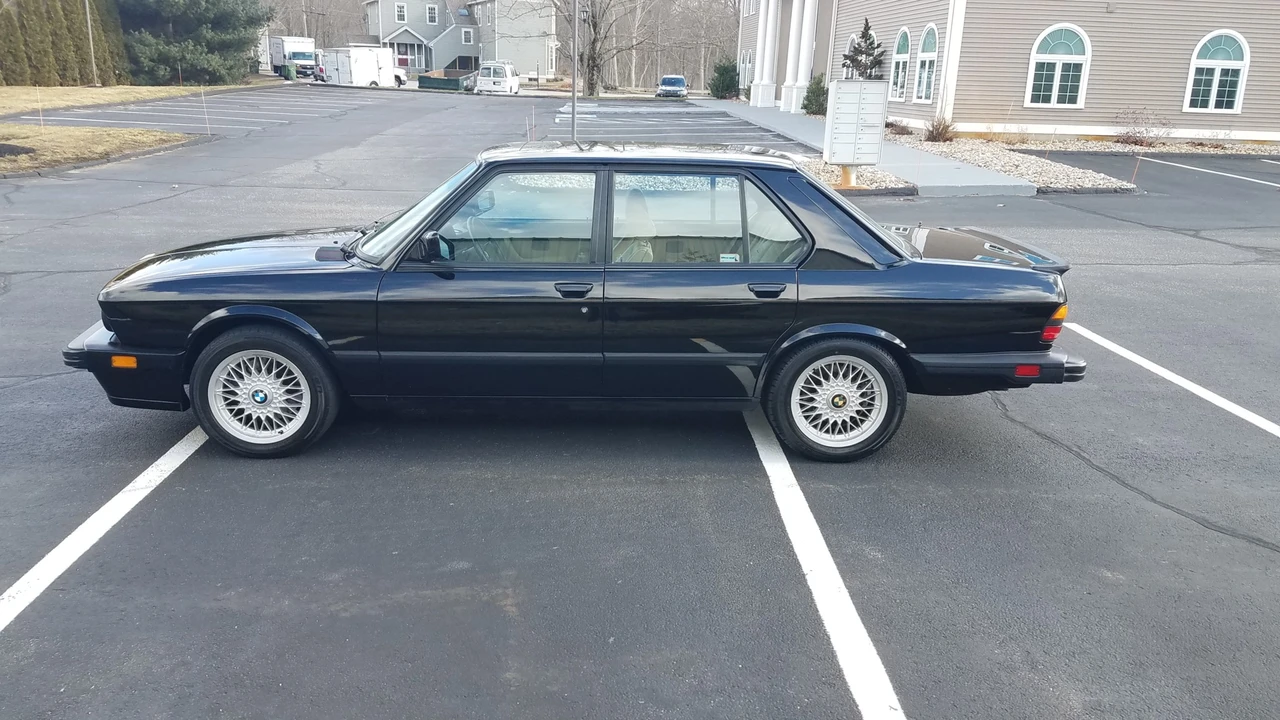 1988 BMW E28 M5 - Image 4 of 31