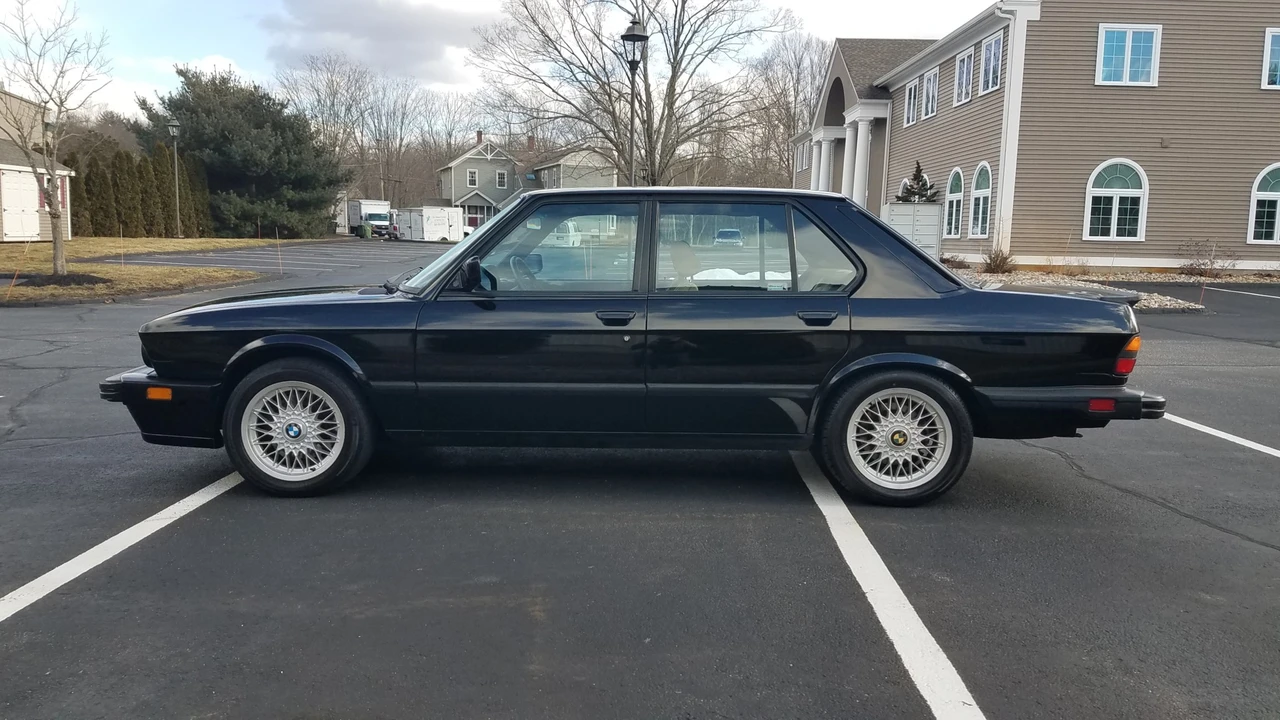 1988 BMW E28 M5 - Image 5 of 31