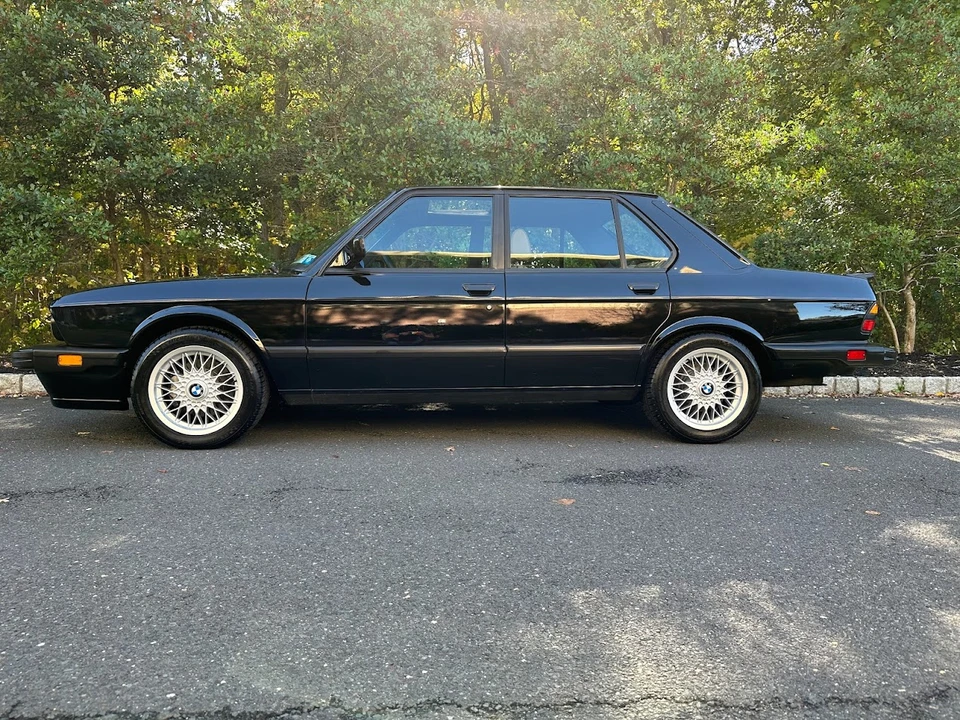 1988 BMW E28 M5 - Image 27 of 31