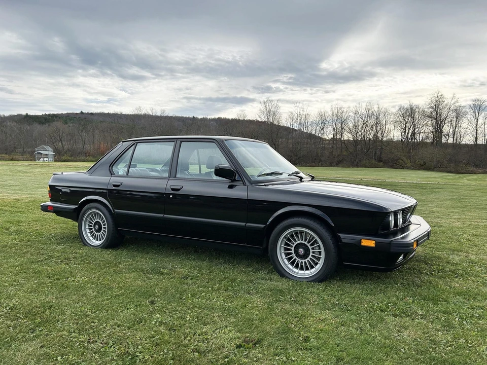 1988 BMW E28 M5 - Image 9 of 31