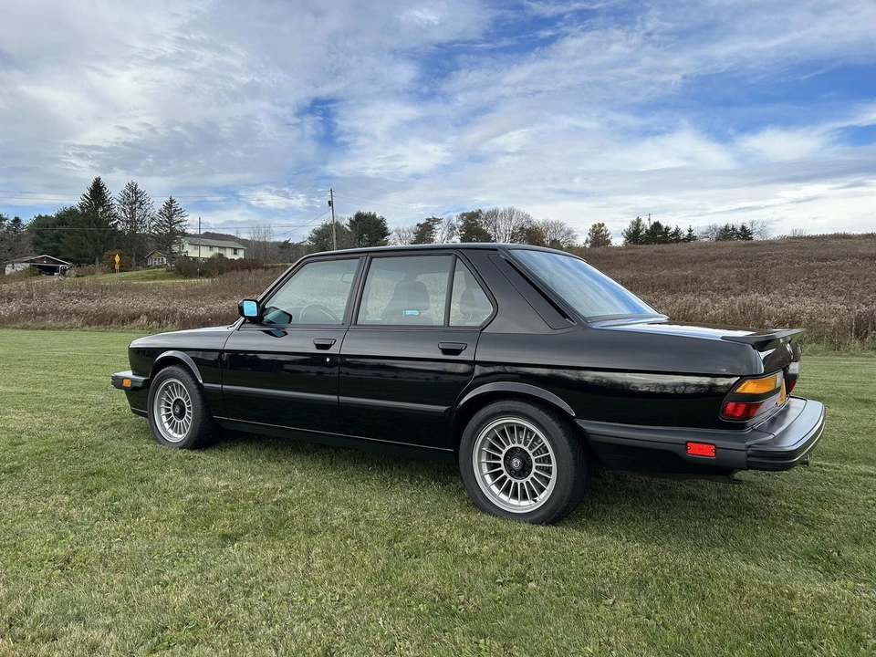 1988 BMW E28 M5 - Image 20 of 31