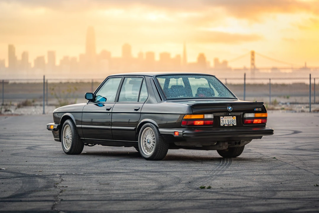 1988 BMW E28 M5 - Image 14 of 31
