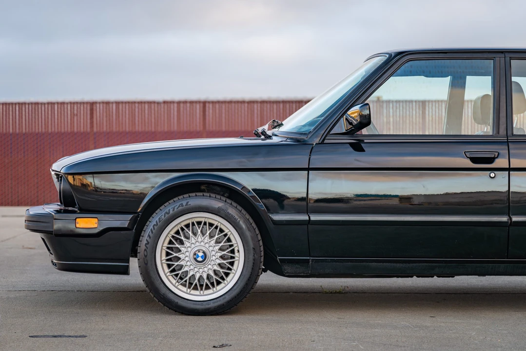 1988 BMW E28 M5 - Image 16 of 31