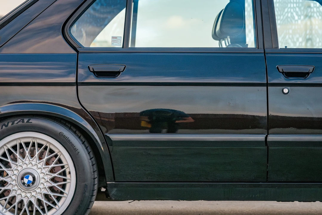1988 BMW E28 M5 - Image 30 of 31