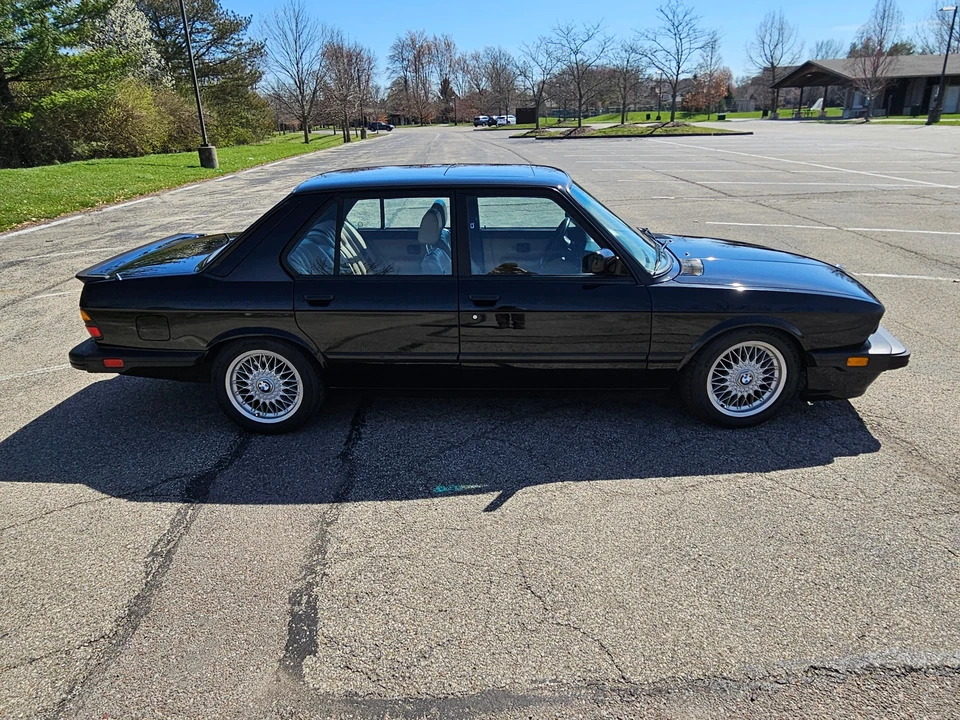 1988 BMW E28 M5 - Image 9 of 31