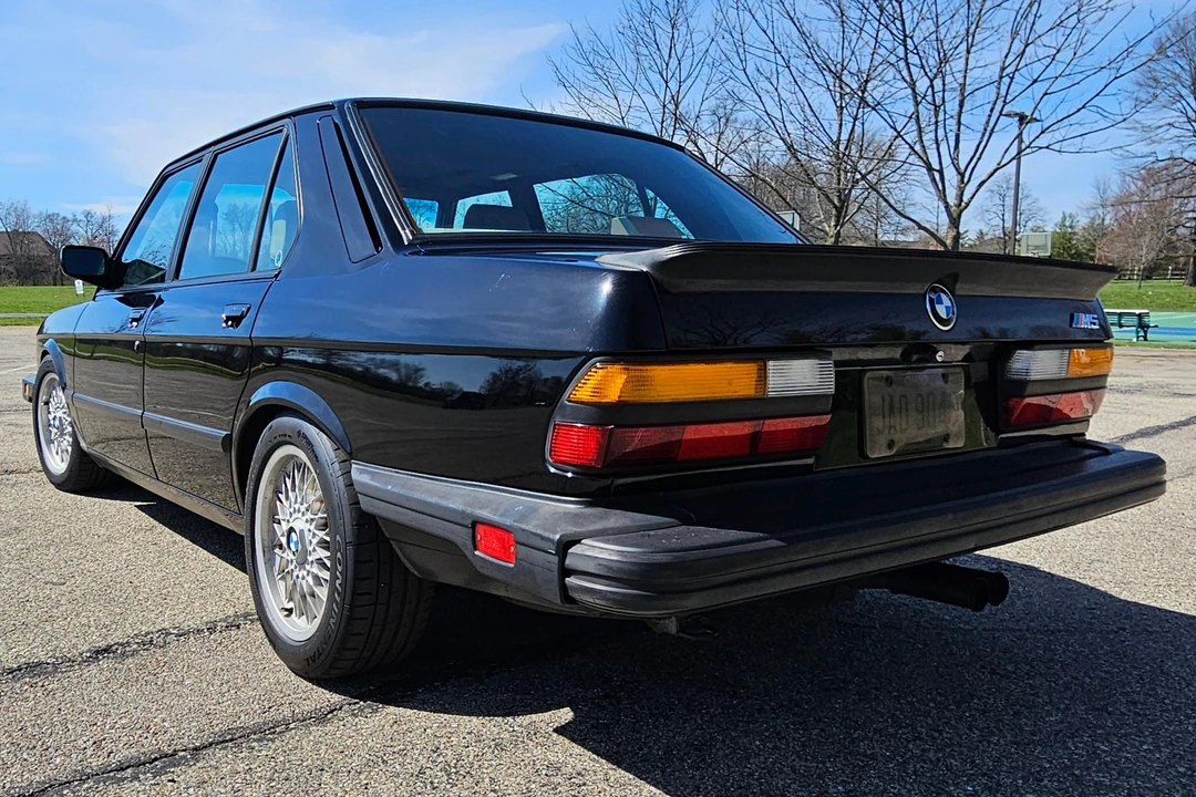 1988 BMW E28 M5 - Image 4 of 31
