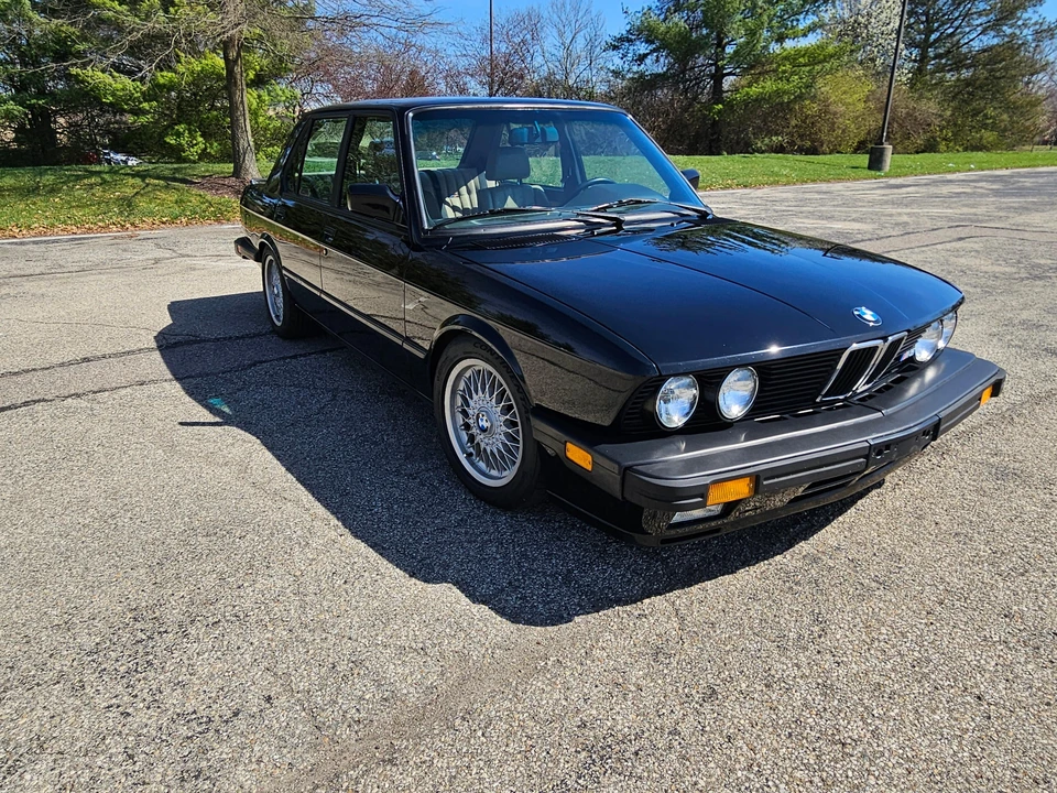 1988 BMW E28 M5 - Image 10 of 31