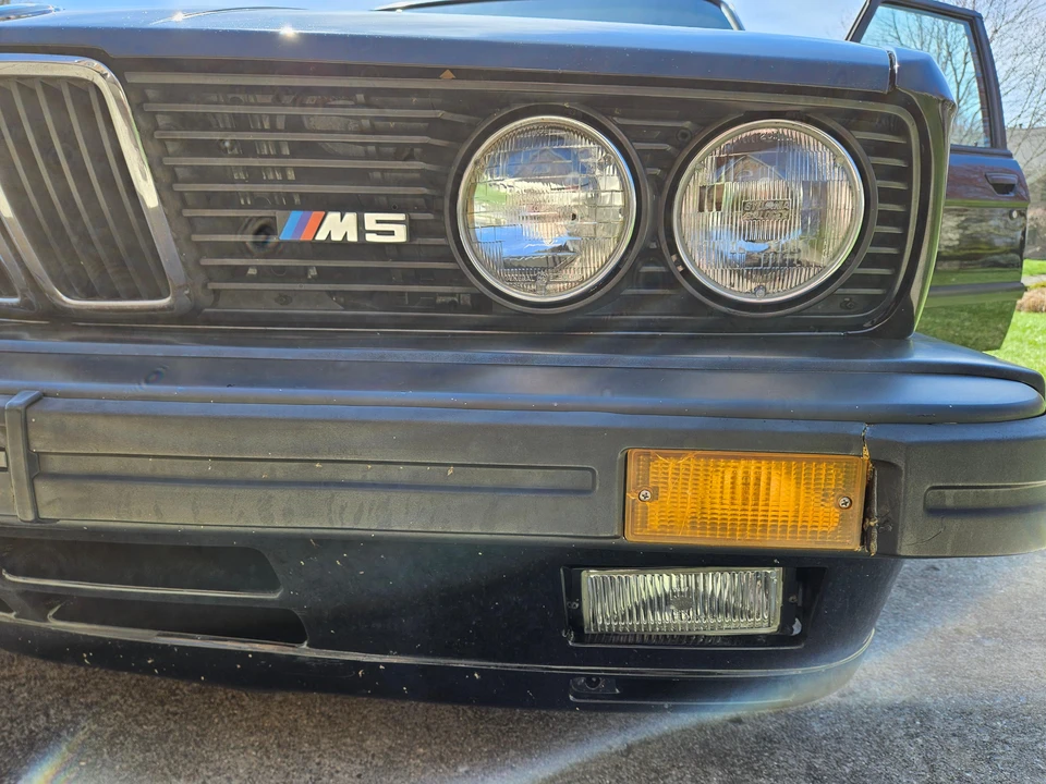 1988 BMW E28 M5 - Image 17 of 31
