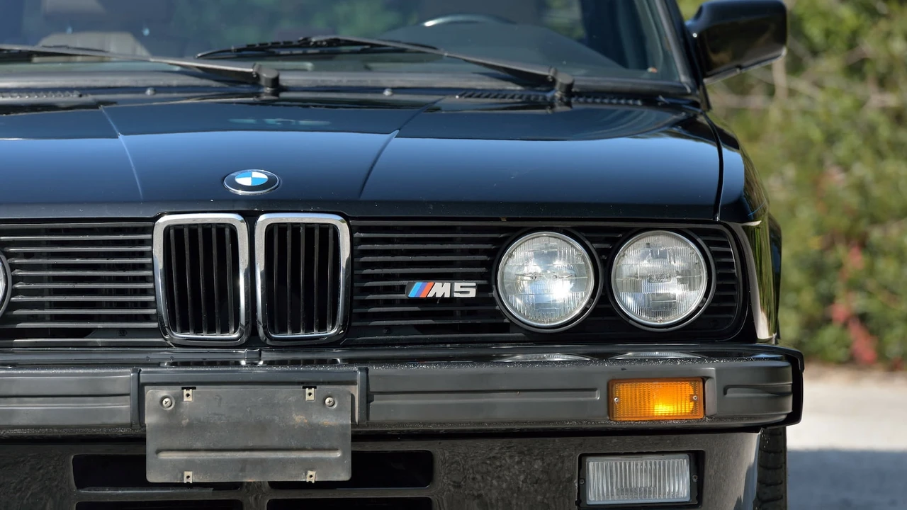 1988 BMW E28 M5 - Image 10 of 23