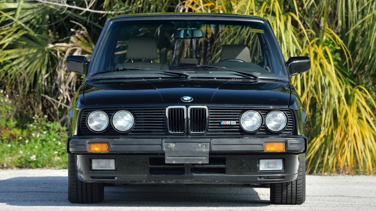1988 BMW E28 M5 - Image 14 of 23