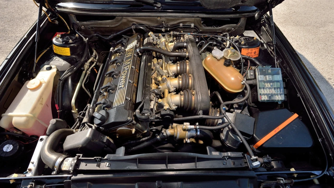 1988 BMW E28 M5 - Image 16 of 23