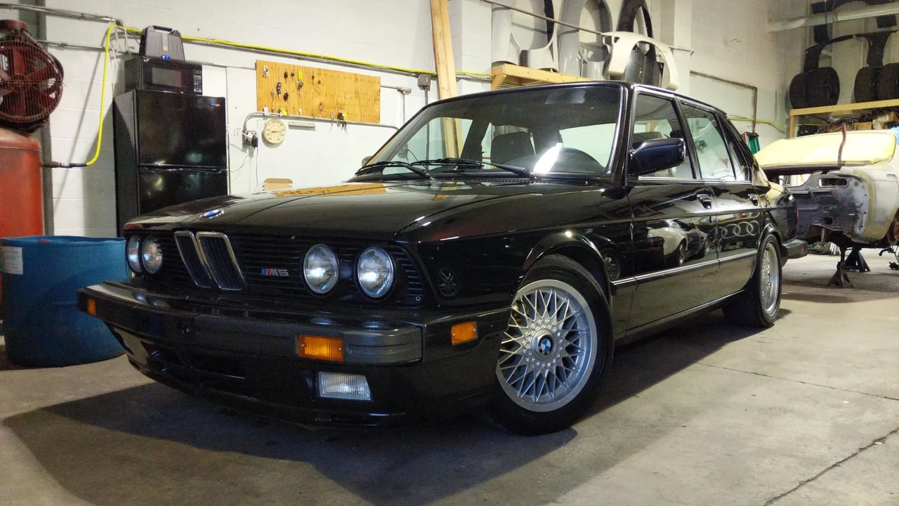 1988 BMW E28 M5 - Image 2 of 31