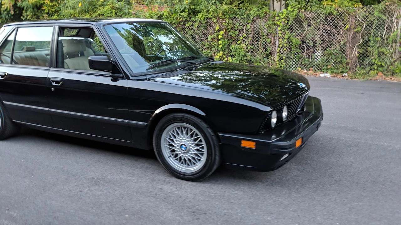 1988 BMW E28 M5 - Image 9 of 31