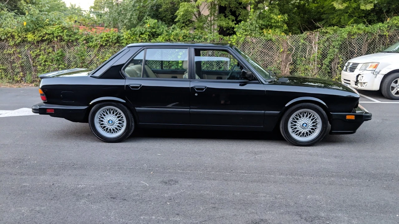 1988 BMW E28 M5 - Image 10 of 31