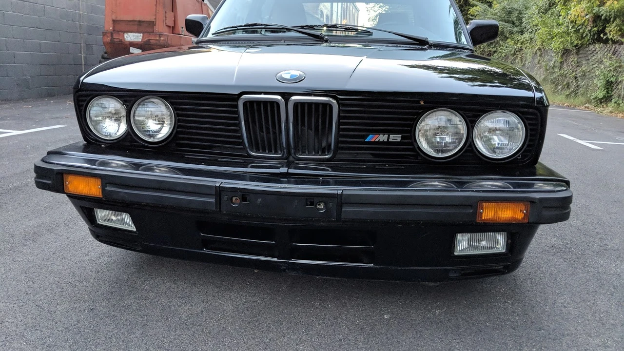 1988 BMW E28 M5 - Image 17 of 31