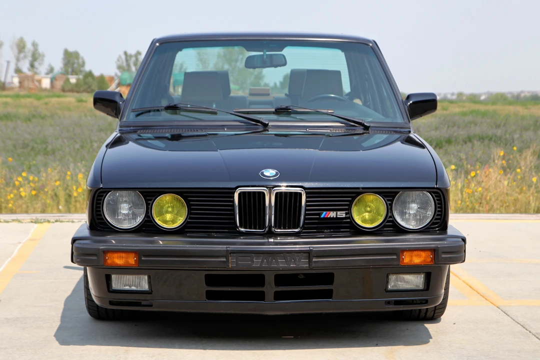 1988 BMW E28 M5 - Image 16 of 31