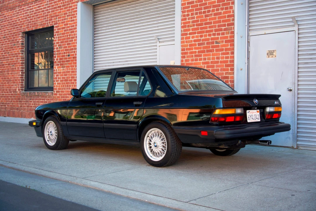 1988 BMW E28 M5 - Image 19 of 31