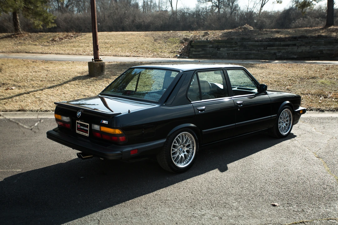 1988 BMW E28 M5 - Image 10 of 31