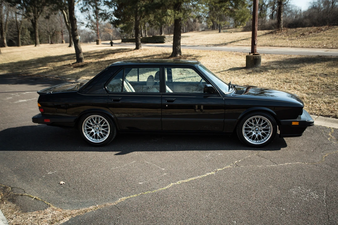 1988 BMW E28 M5 - Image 14 of 31