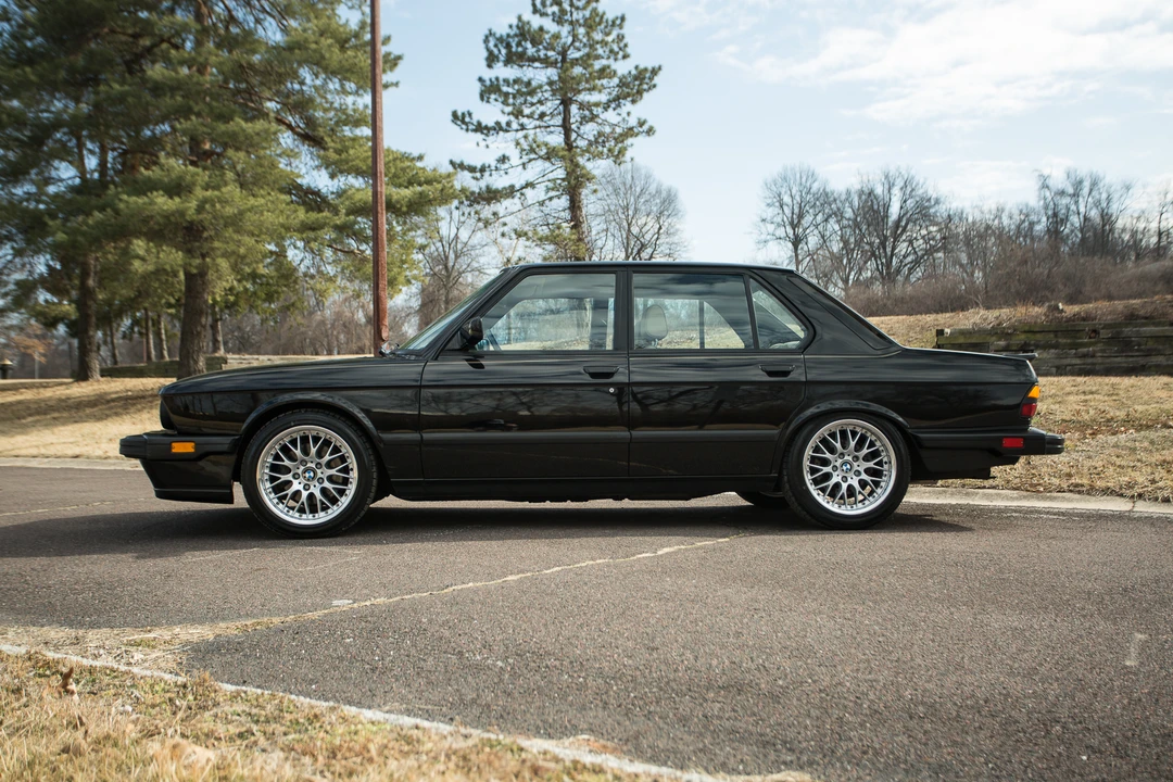 1988 BMW E28 M5 - Image 5 of 31