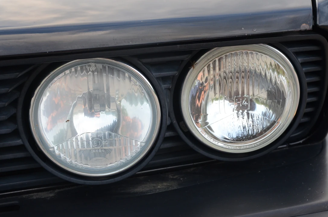 1988 BMW E28 M5 - Image 11 of 31