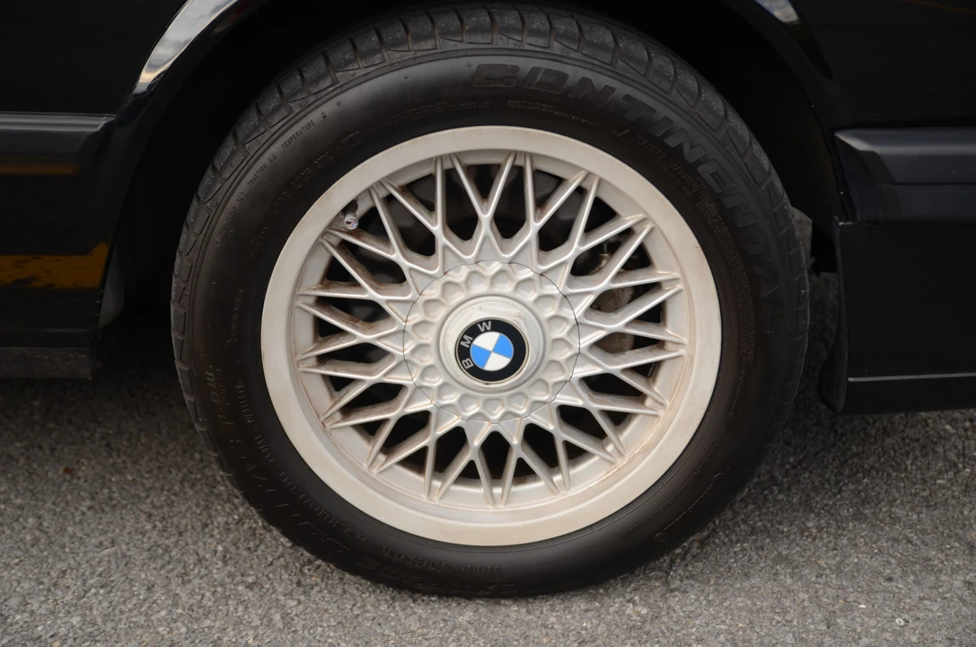1988 BMW E28 M5 - Image 23 of 31