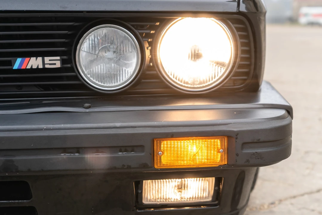 1988 BMW E28 M5 - Image 11 of 31