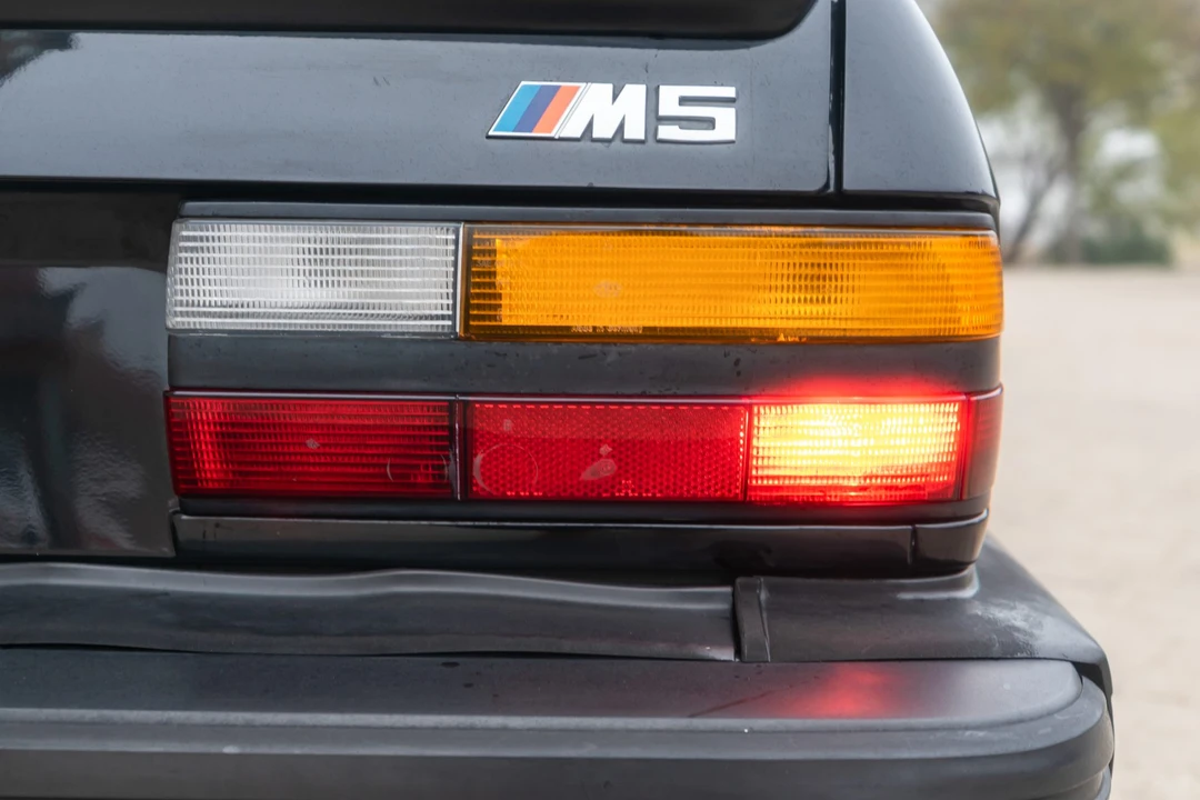 1988 BMW E28 M5 - Image 14 of 31