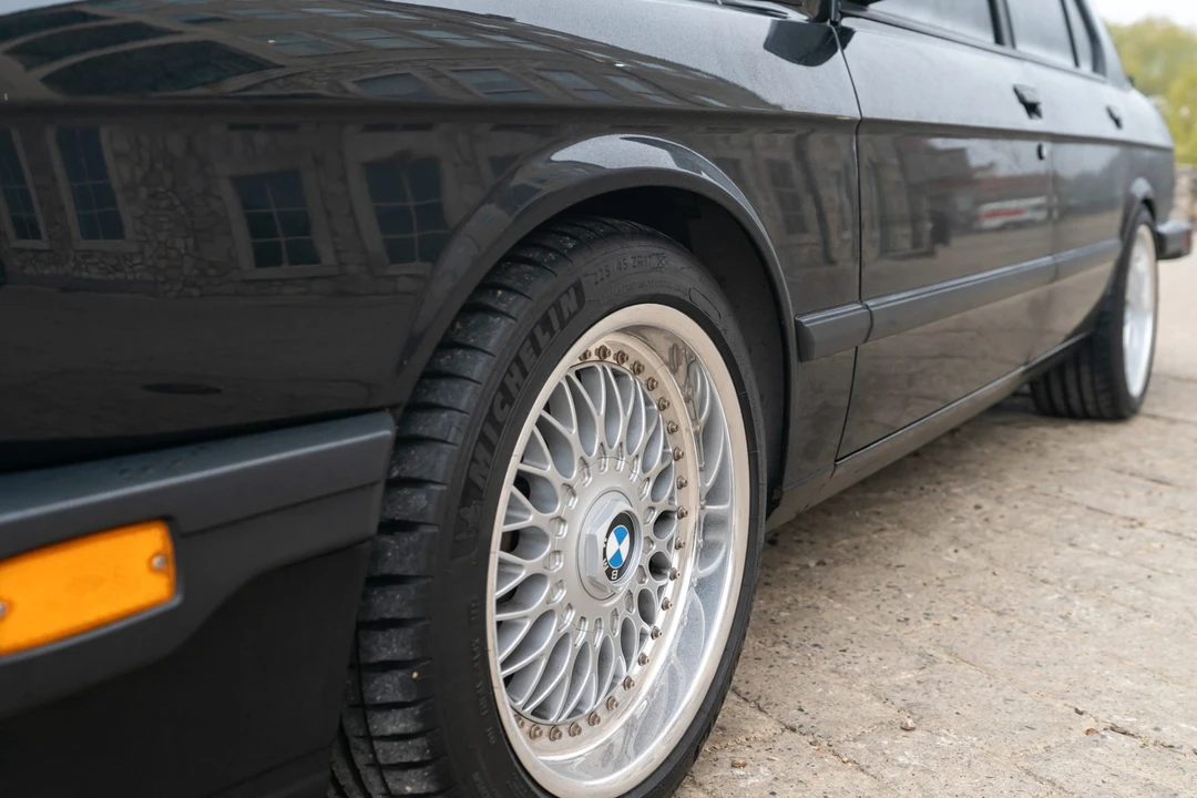 1988 BMW E28 M5 - Image 18 of 31