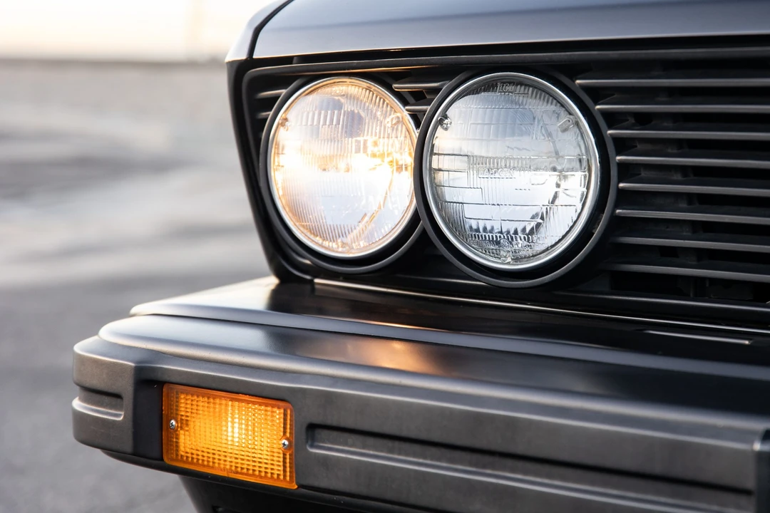 1988 BMW E28 M5 - Image 10 of 31