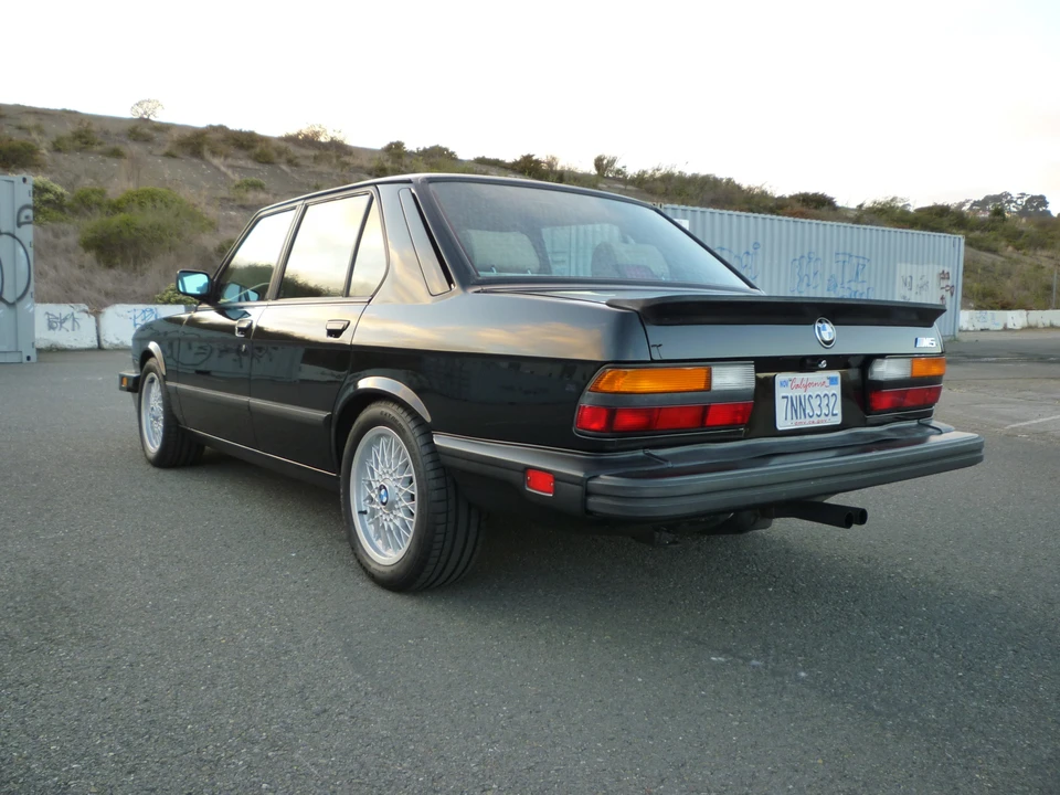 1988 BMW E28 M5 - Image 13 of 31