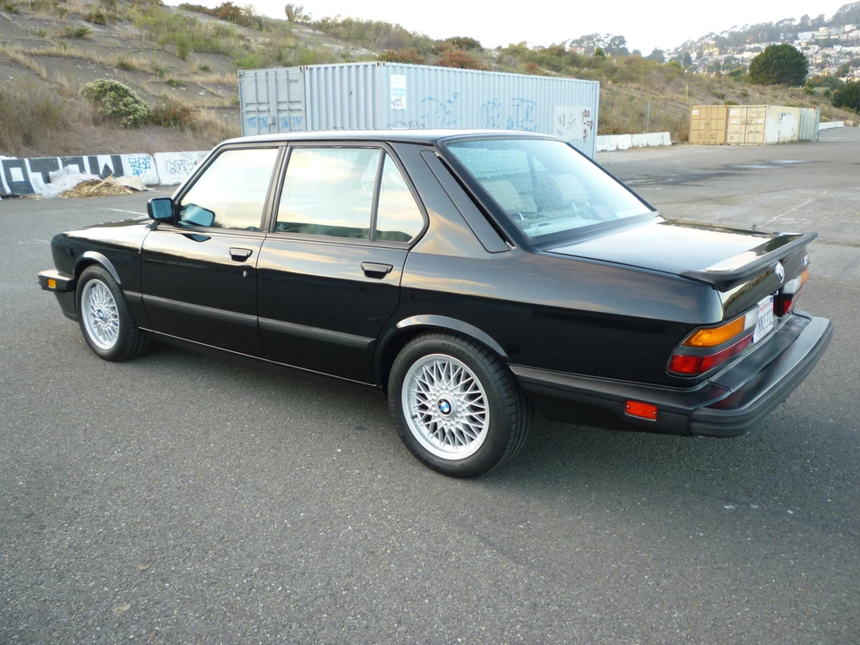 1988 BMW E28 M5 - Image 11 of 31