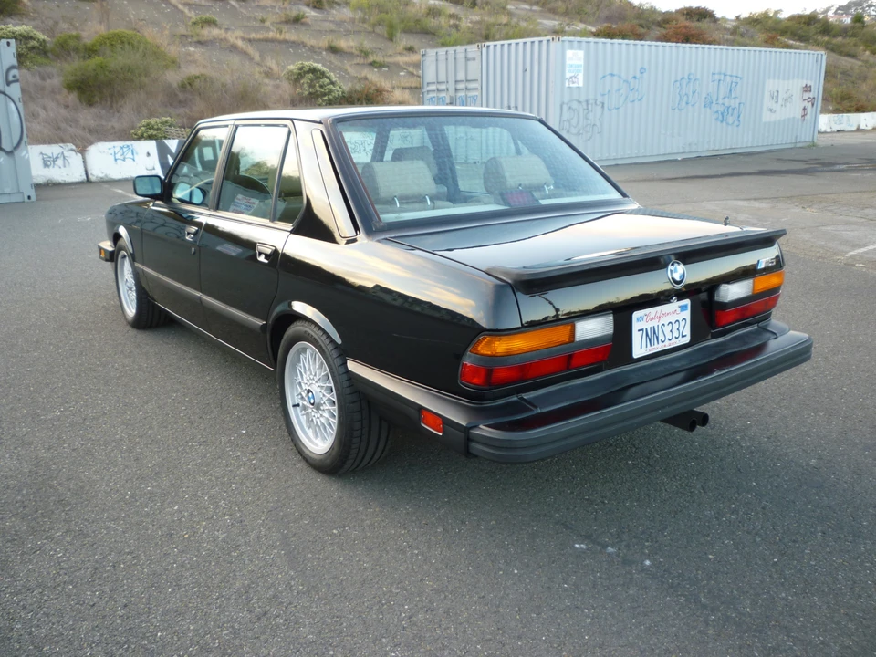 1988 BMW E28 M5 - Image 12 of 31