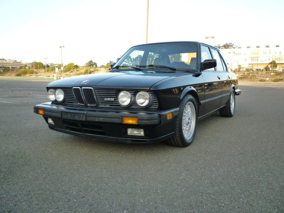 1988 BMW E28 M5 - Image 2 of 31