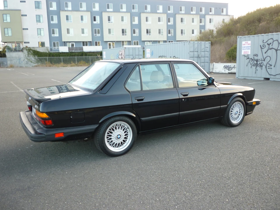1988 BMW E28 M5 - Image 22 of 31