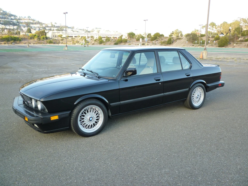 1988 BMW E28 M5 - Image 4 of 31